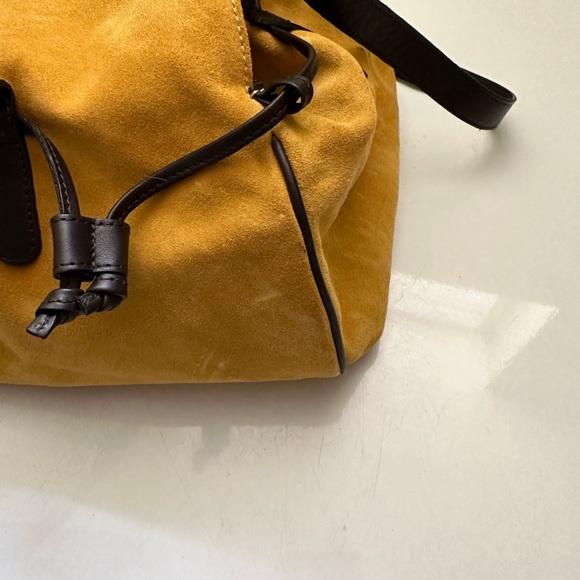 Pigra vintage made in Italy mustard suede bucket bag with 4 different flaps - Picture 4 of 5